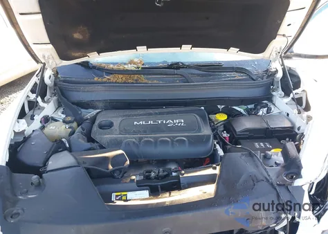 2015 Jeep Cherokee Latitude from USA, damaged, VIN 1C4PJMCBXFW571484